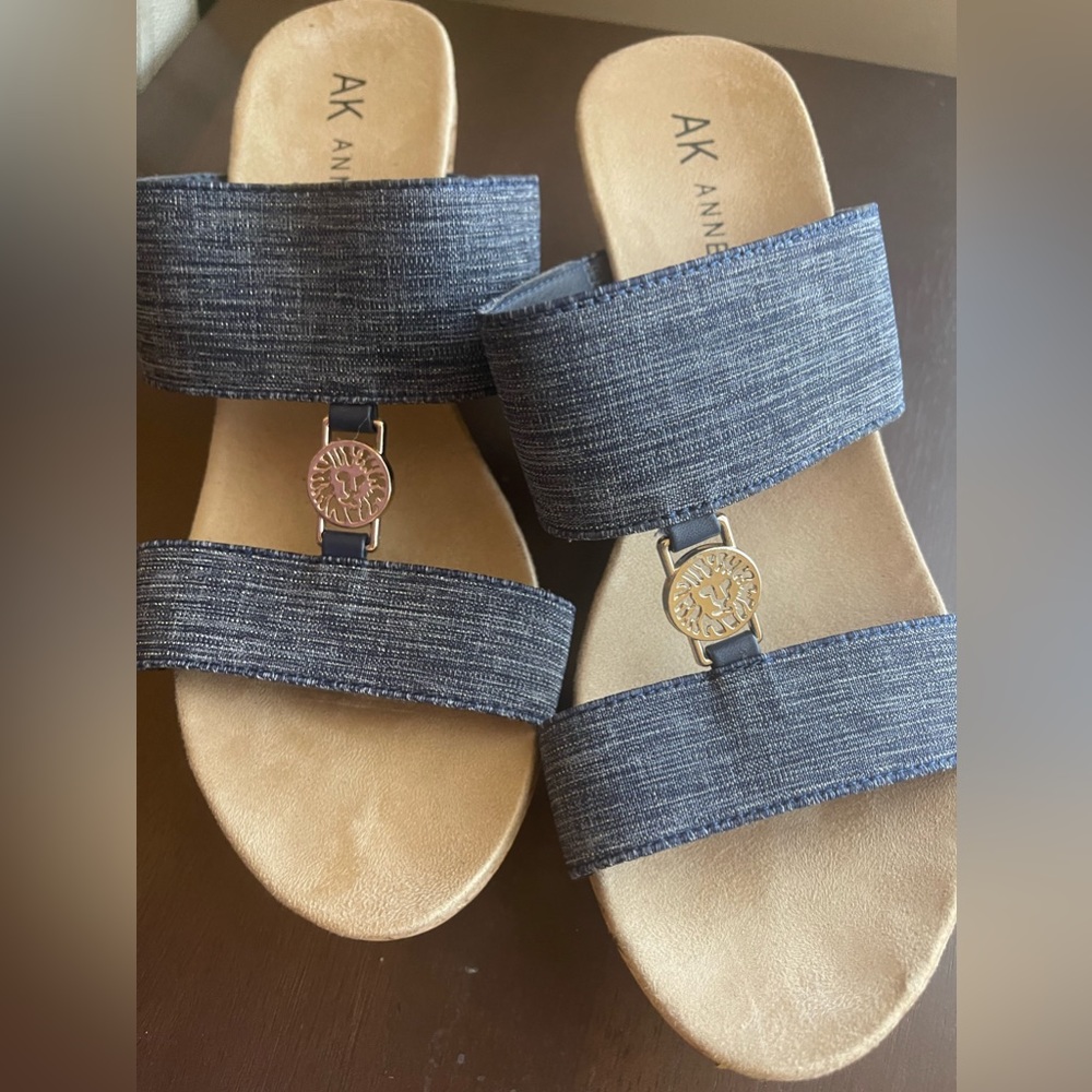 Anne Klein iflex Women’s Wedges, size 8M, Navy & Gold